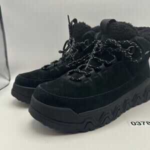 UGG Women's 9.5 TERRETRAIL Cozy Laced up Black SUEDE Sheepskin